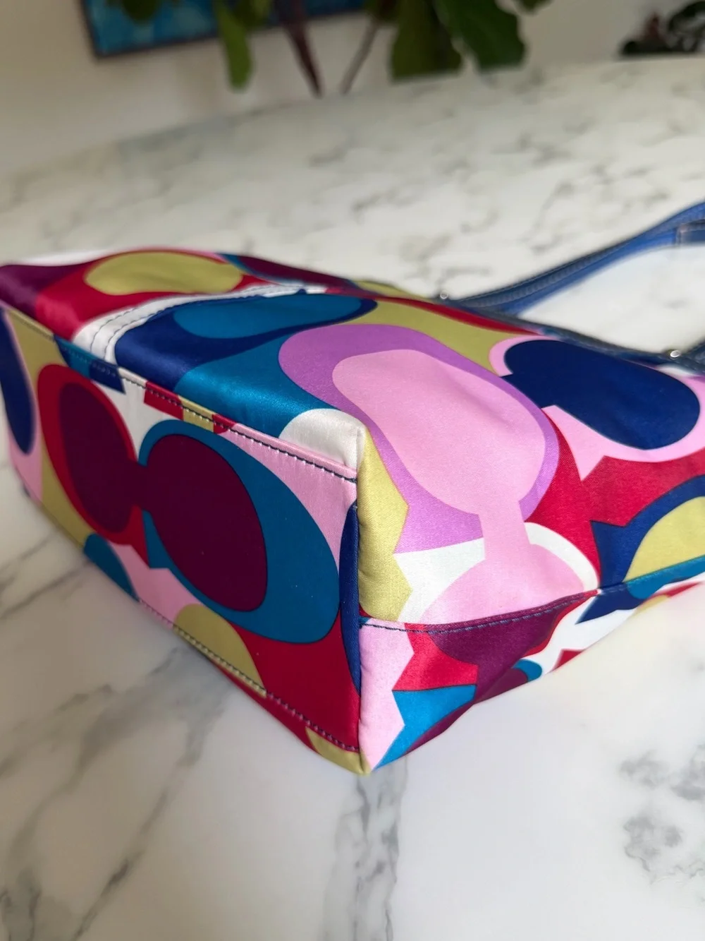 Coach Y2K Op Art Signature Scarf Print Multicolor Satin Tote Shoulder Bag F15183